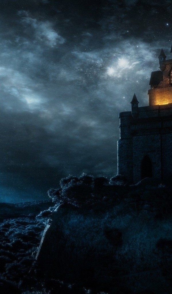 Неприступный замок на скале