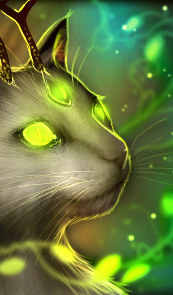 Зеленоглазый кот с рогами оленя