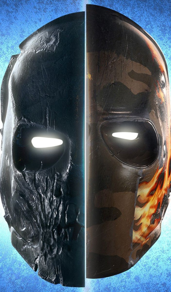 Деревянная и железная маска, голубой фон