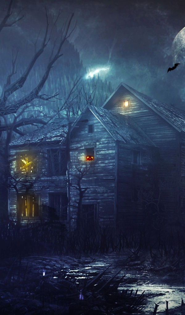 Деревянный дом в чаще леса во время Хеллоуина