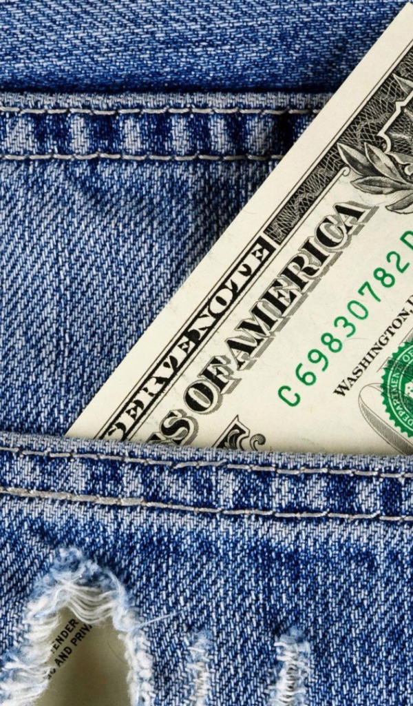 Доллар в кармане