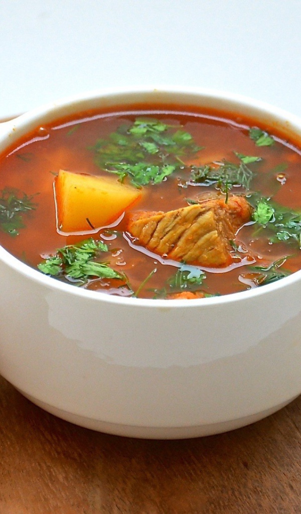 Мясной суп с булочками