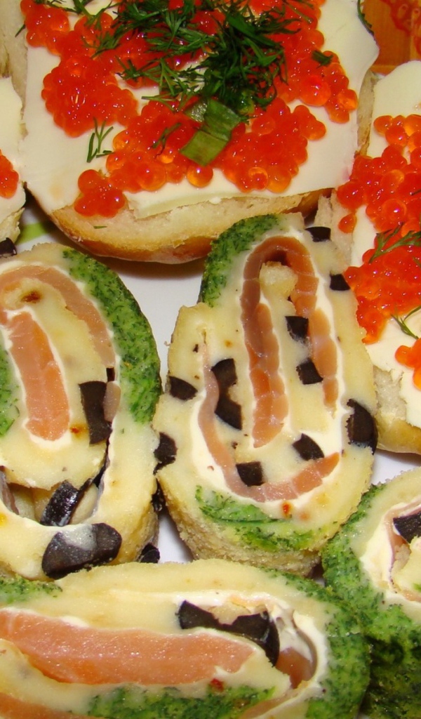 Бутерброды и рулеты с морепродуктами