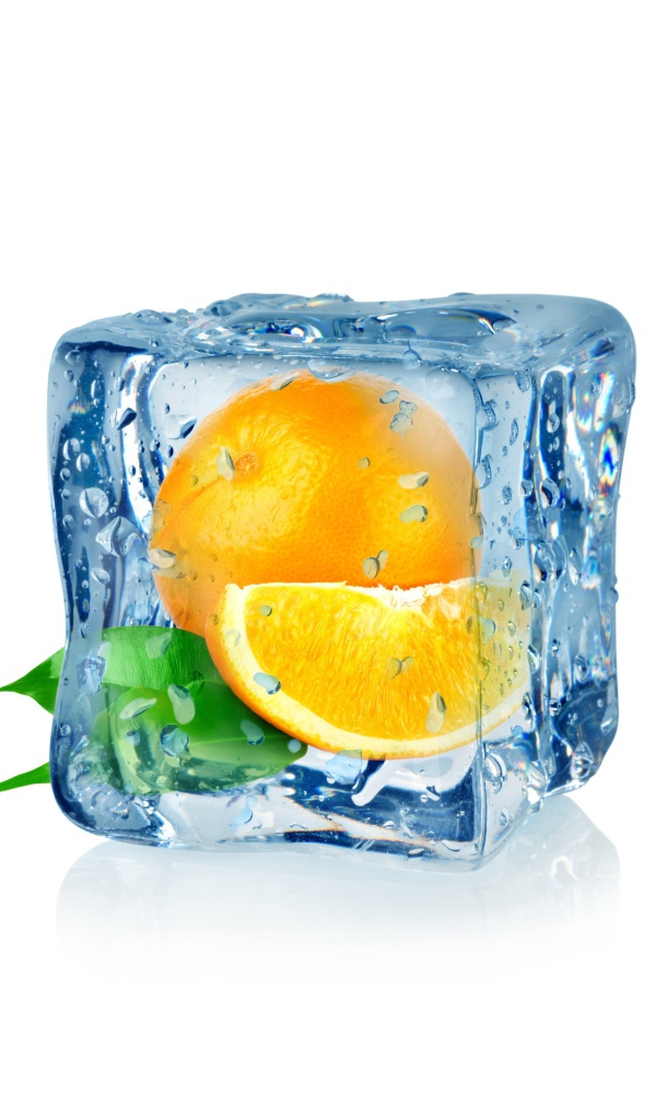 Апельсин в кубике льда