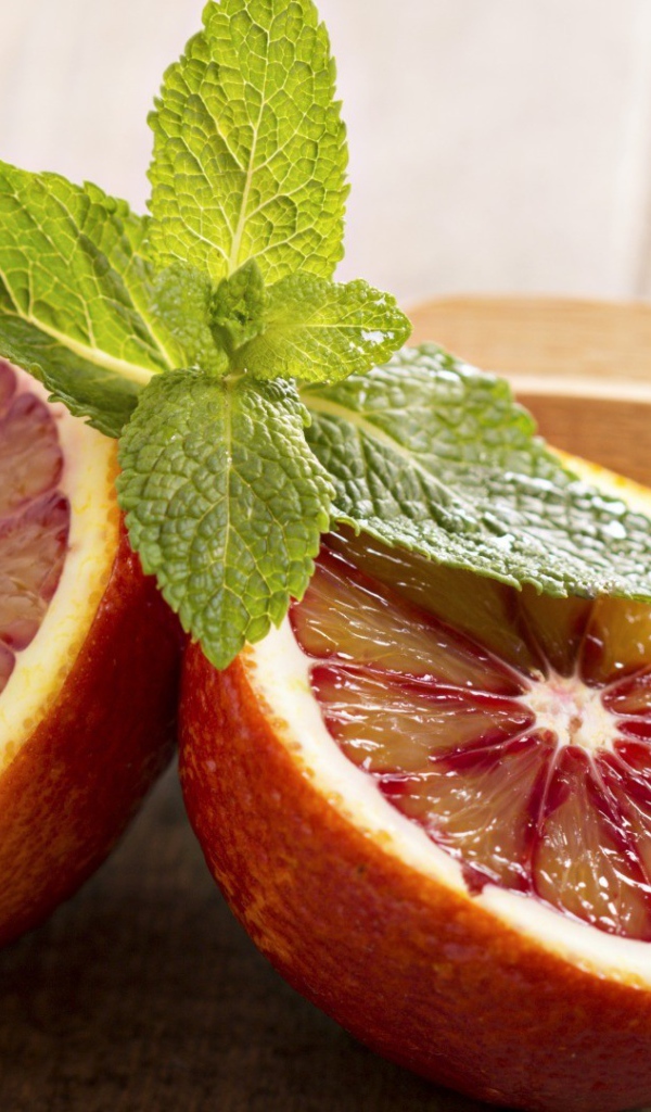 Необычный цитрусовый фрукт