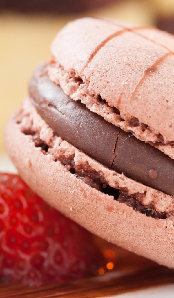 Пышное печенье на клубнике