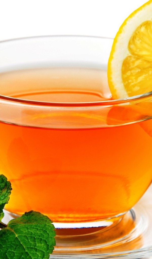 Чай с лимоном и листиком мяты