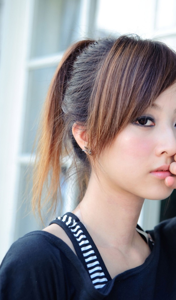 Азиатская модель Микако Чанг