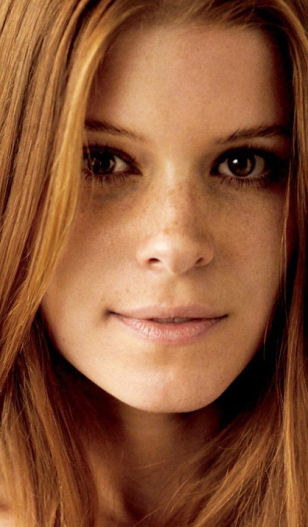 Модель и актриса Кейт Мара