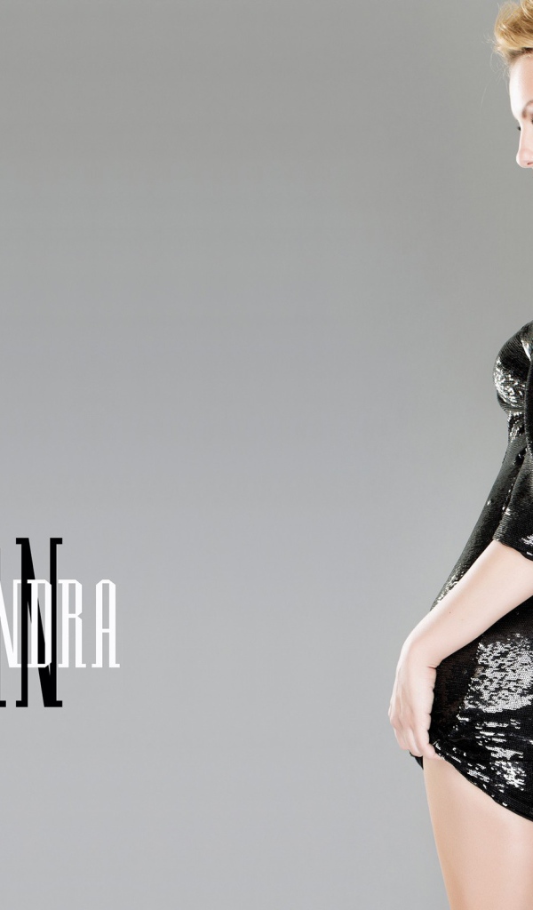 Знаменитая девушка Александра Стан