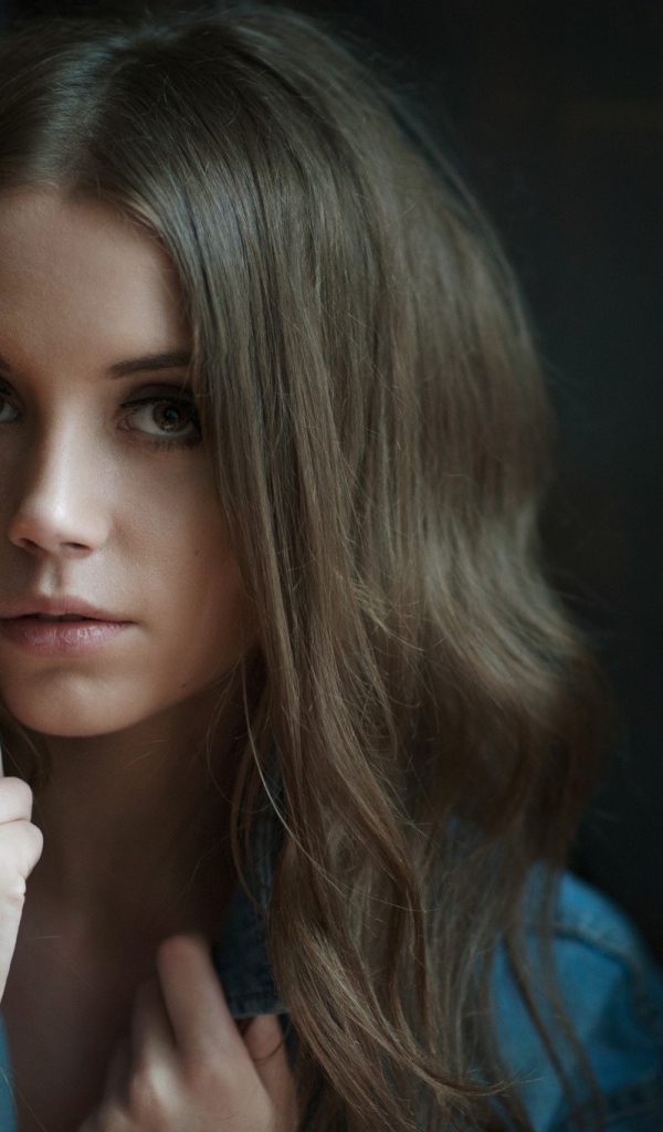 Девушка из России Ксения Кокорева