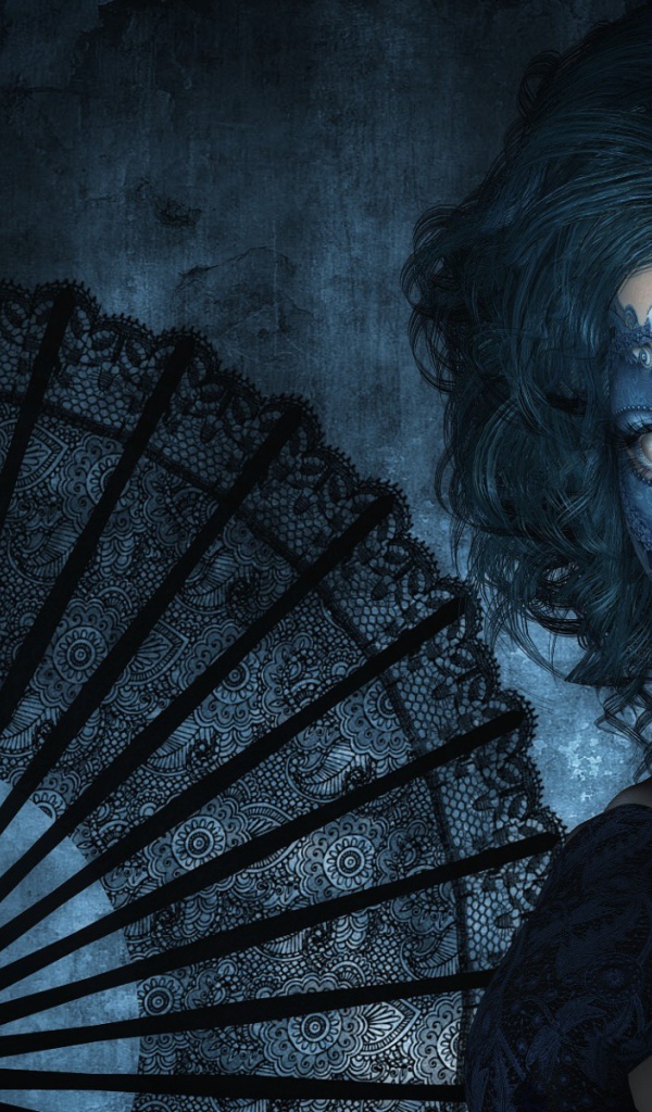 Девушка в маске с черным веером