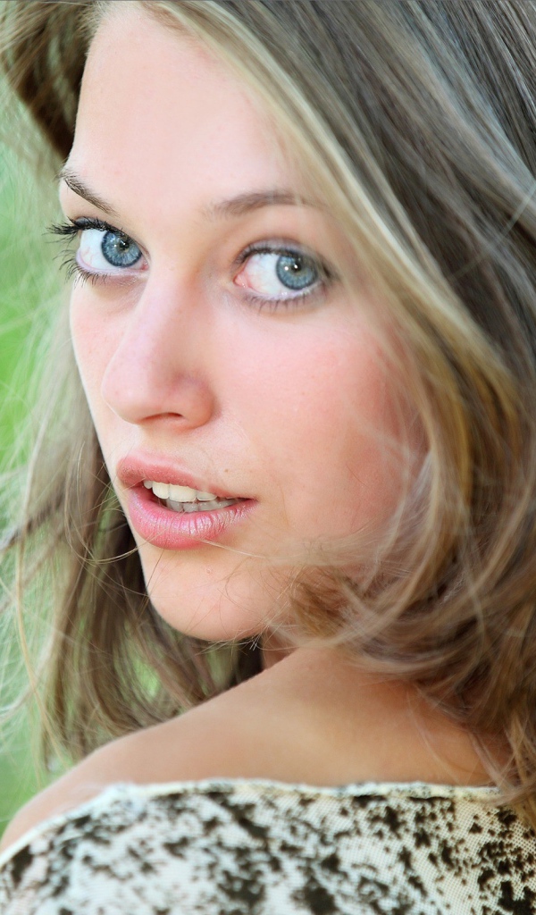 Модель Тамара из журнала MPL Studios