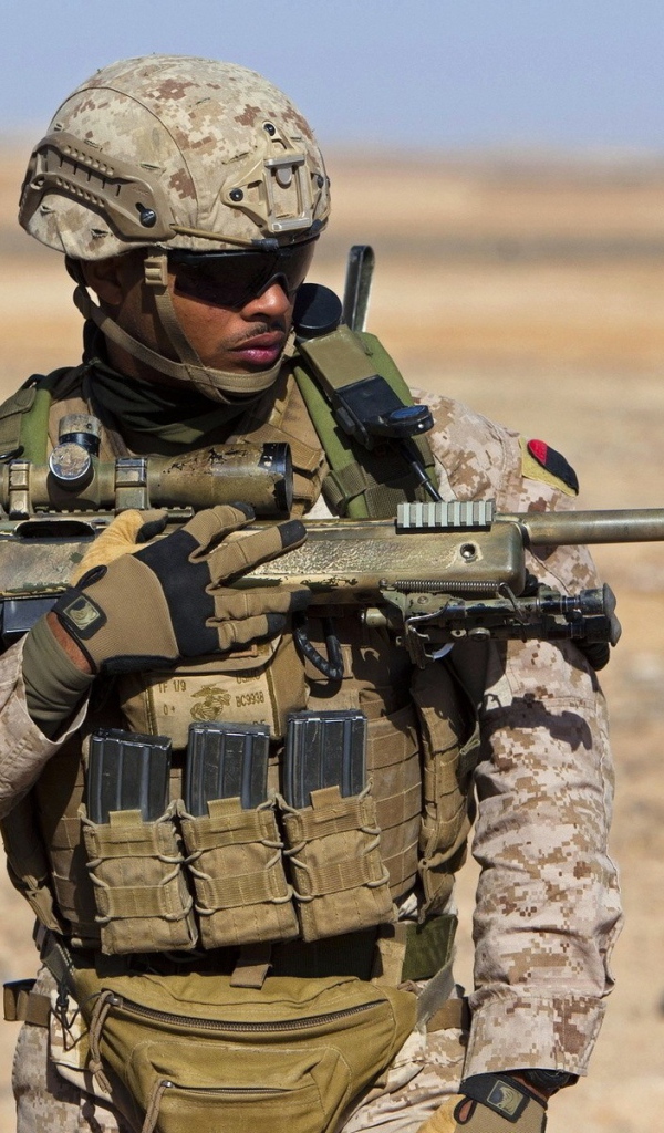 Soldier Sniper in the desert