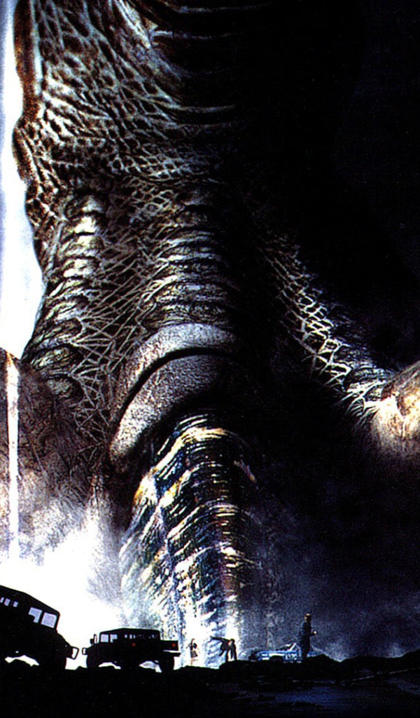 Лапа Годзиллы на улице города