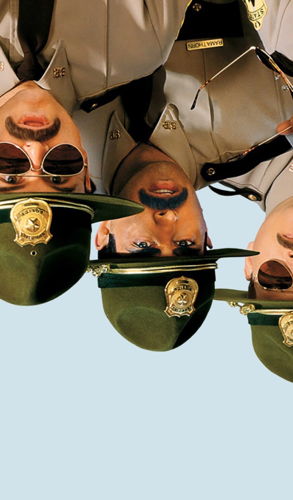 Герои фильма Суперполицейские