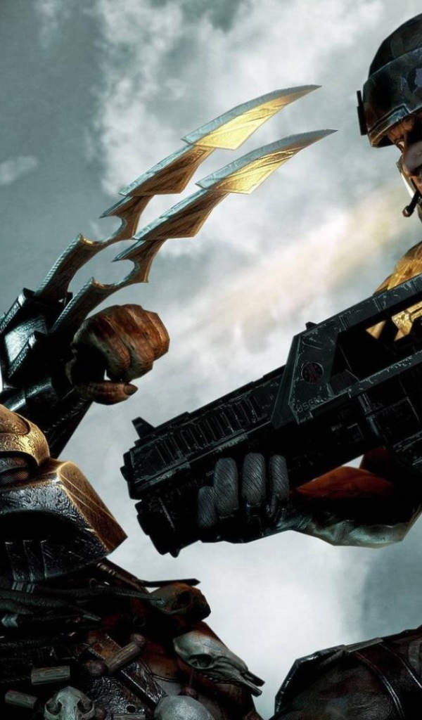 Солдат убивает пришельца из фильма Хищник