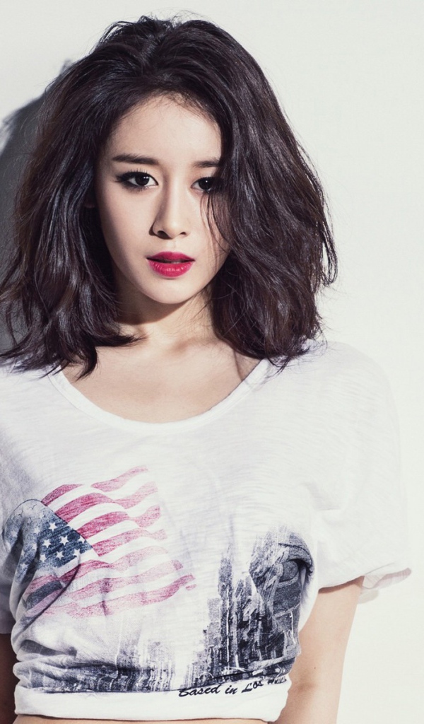 Вокалистка Джион из группы T-ara