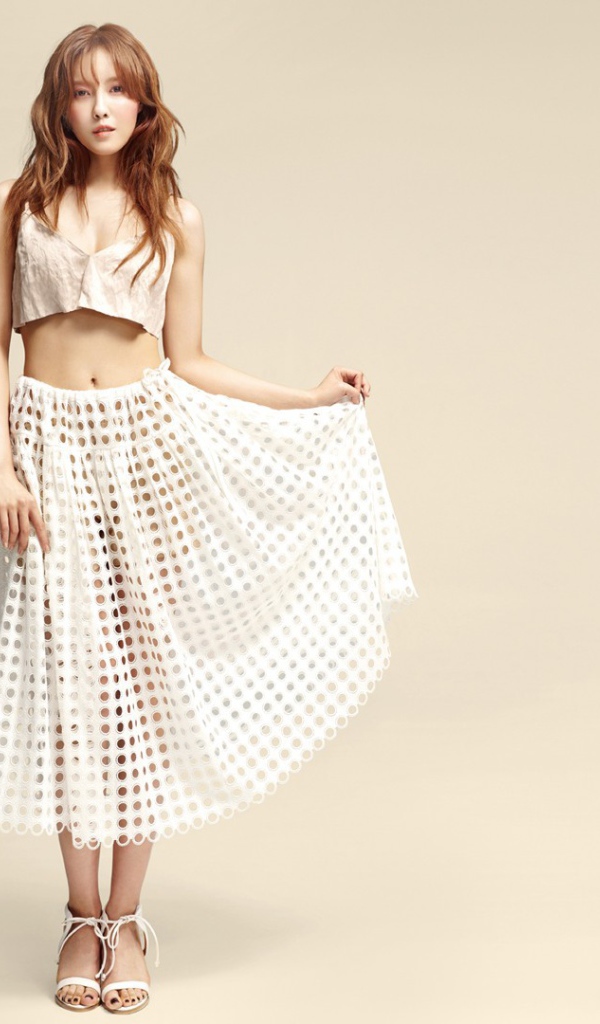 Солистка групы T-ara