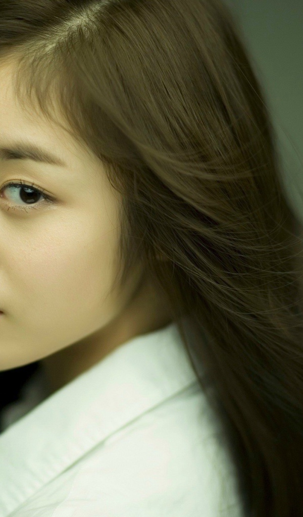 Певица из группы T-ara