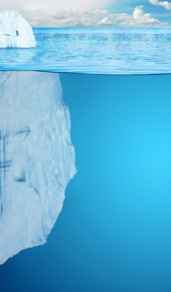 Айсберг скрыт под водой