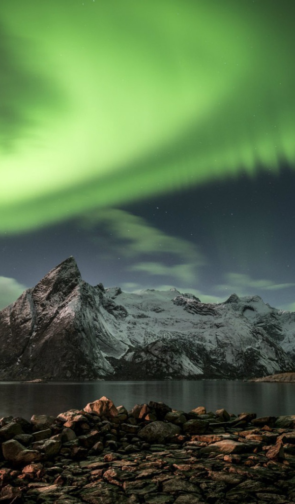 Северное сияние в Хамнёй, Норвегия