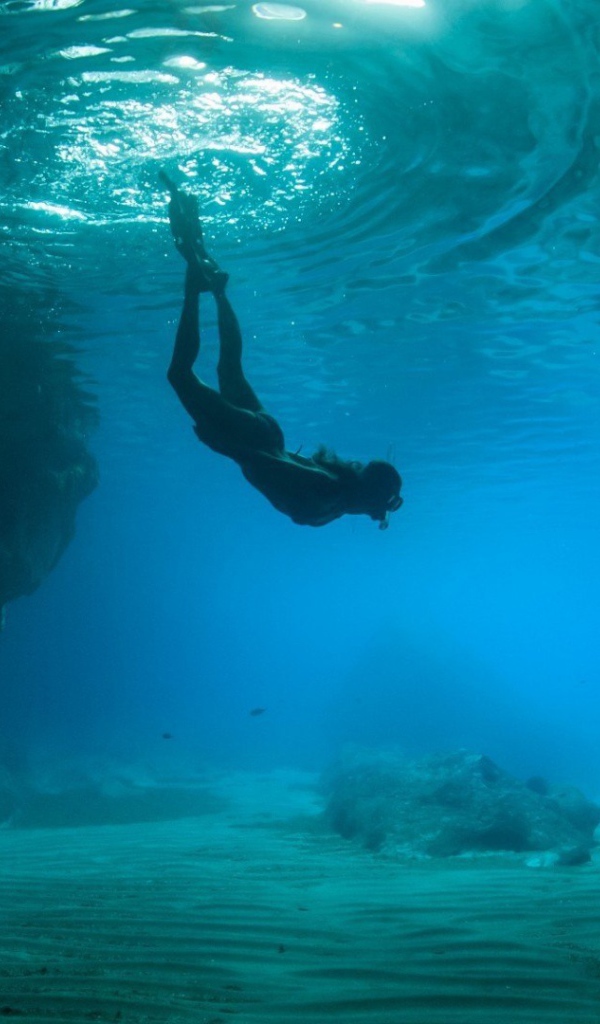 Занятия подводным плаванием