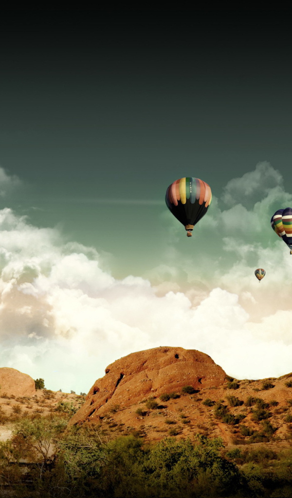 Воздушные шары над холмами