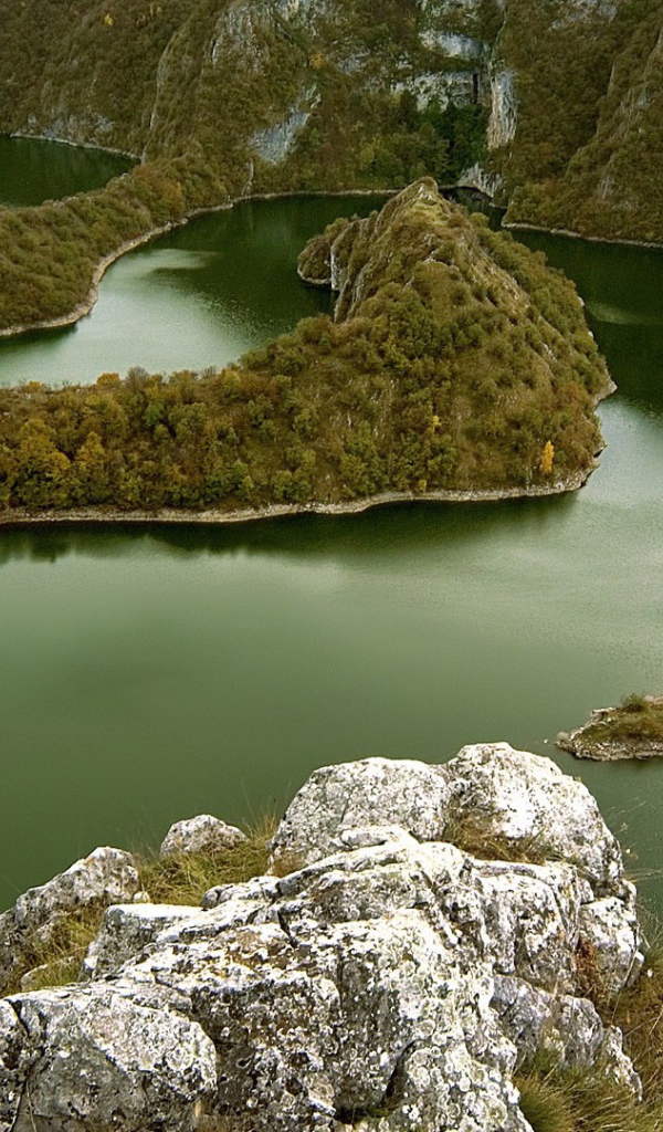 Река в форме змеи