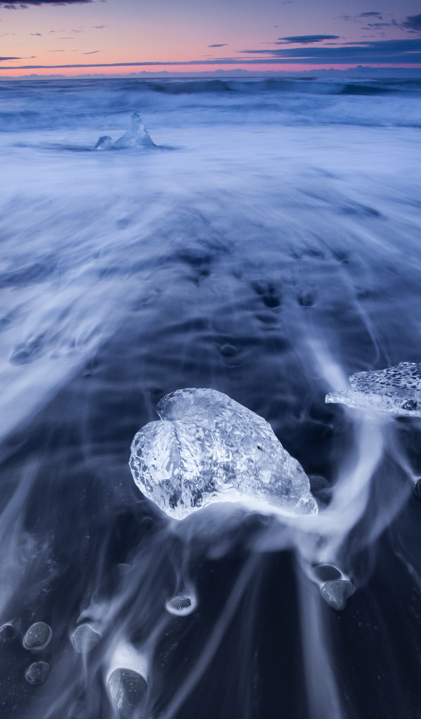 Лед на берегу Исландии