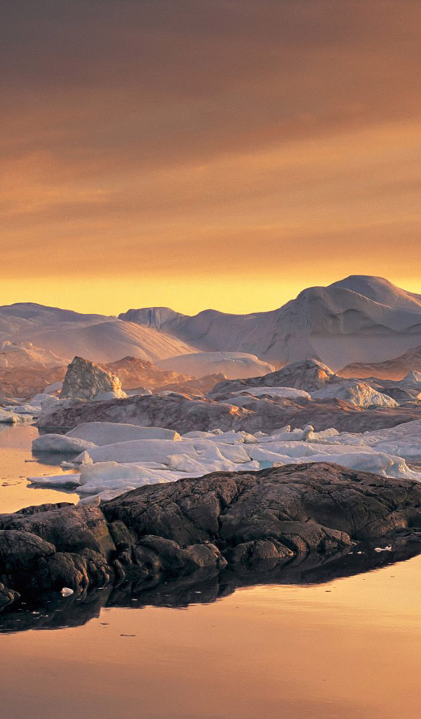 Холодный ледяной пейзаж