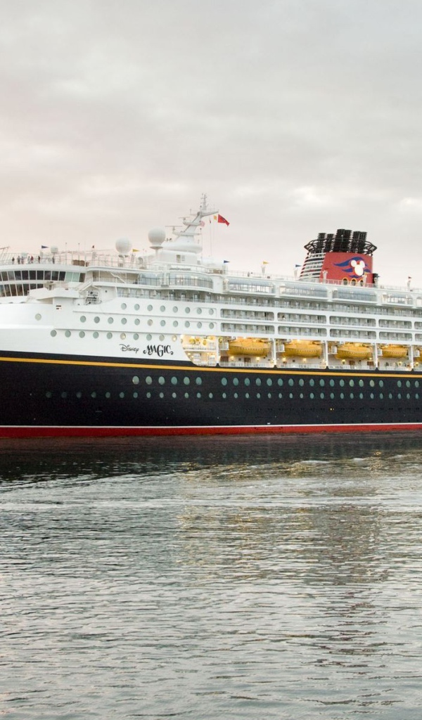 Black Royal cruise ship