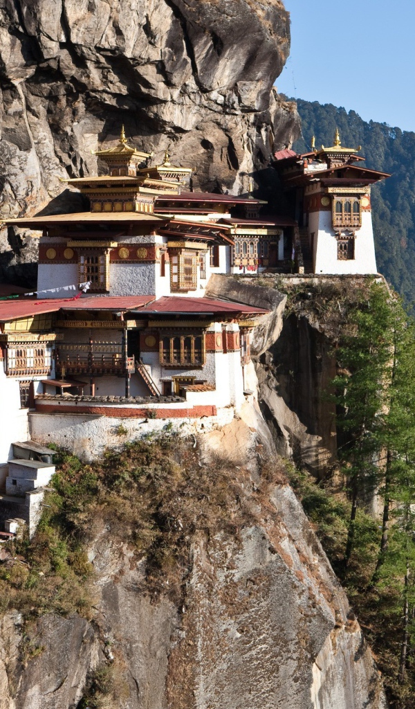 Монастырь в горах Тибета