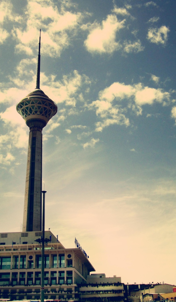 Телевизионная башня в Тегеране, Иран