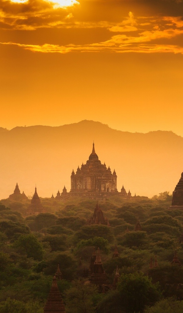 Храмы в Камбодже