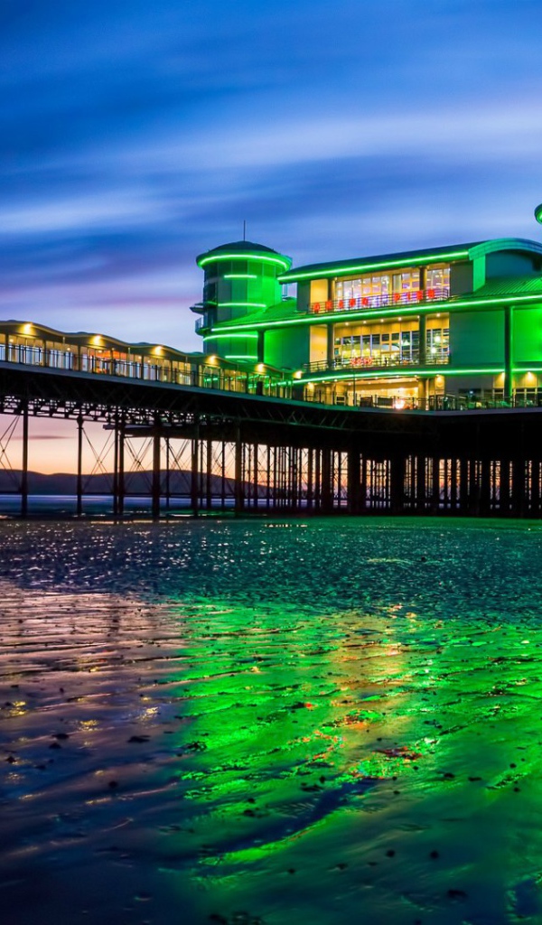 Уэстон-сьюпер-Мэр, Великобритания