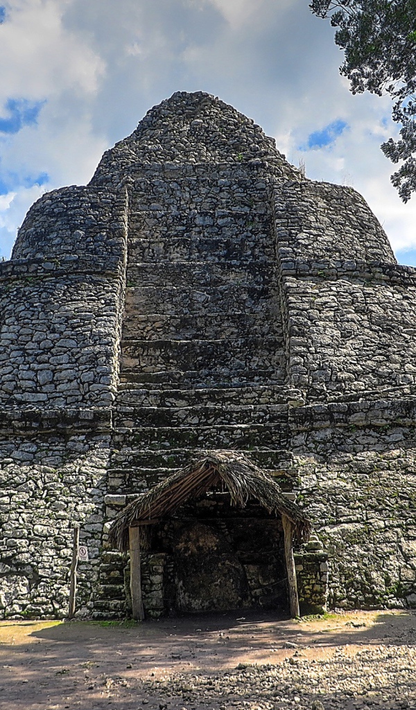 Храм цивилизации Майя в Мексике
