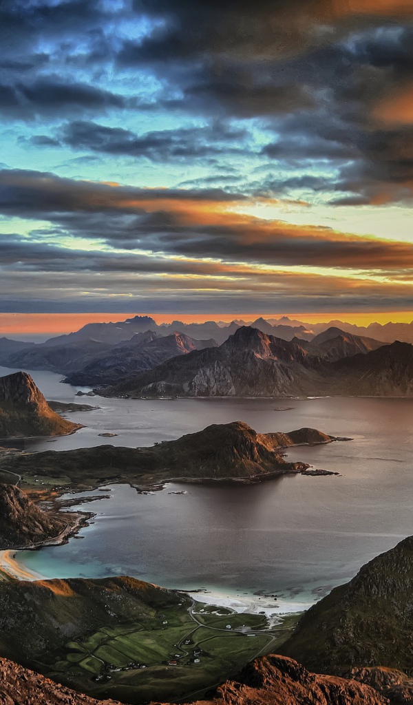 Прекрасный вид на Лофотенские острова, Норвегия