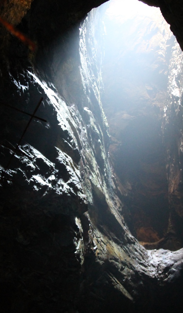 Пещера в Швеции