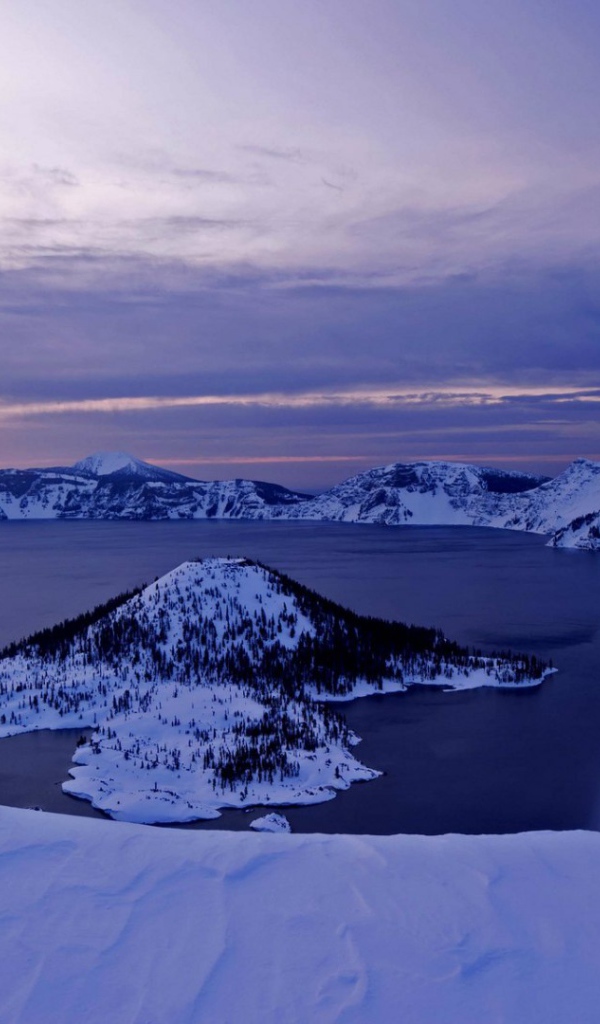 Национальный парк Озеро крейтер. Штат Орегон, США