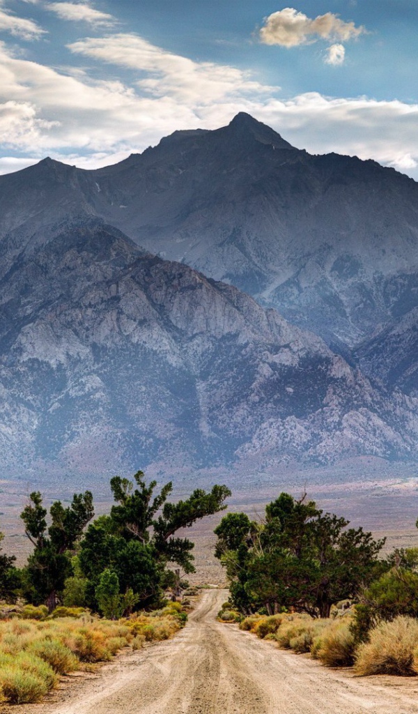 Гора Манзанар, Калифорния, США