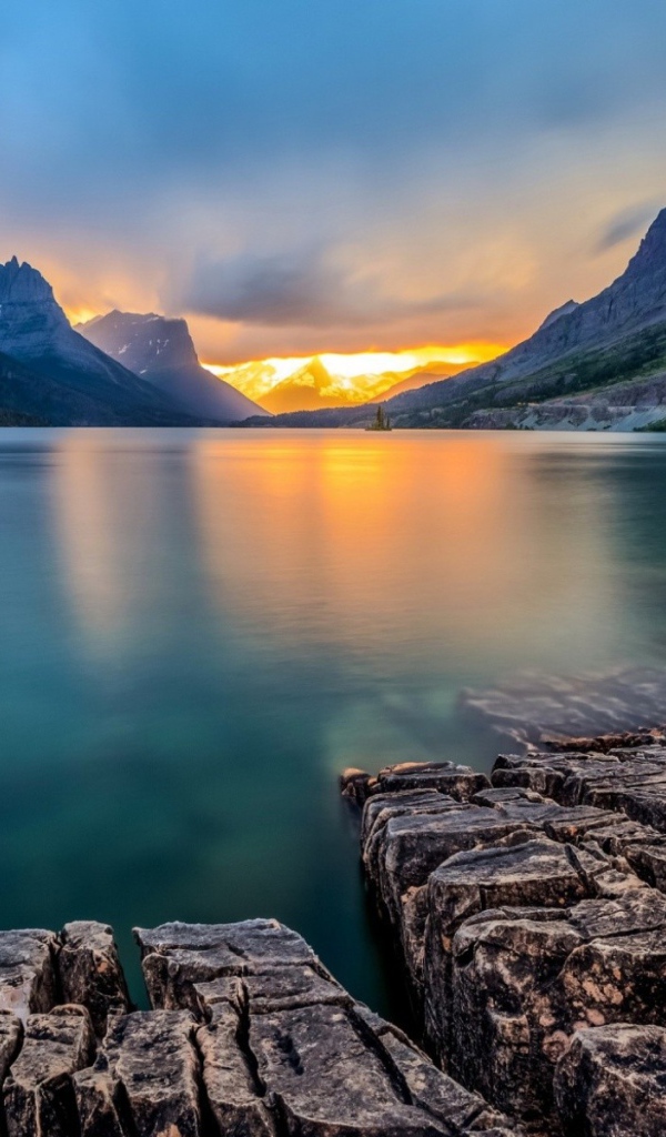 Озеро Святой Марии в Монтане, США