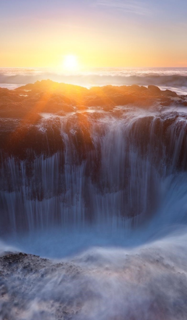 Водопад Тора в Орегоне