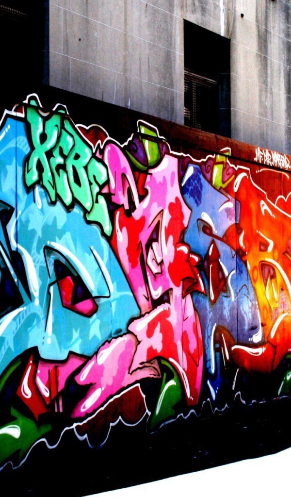 Красочные граффити на стенах