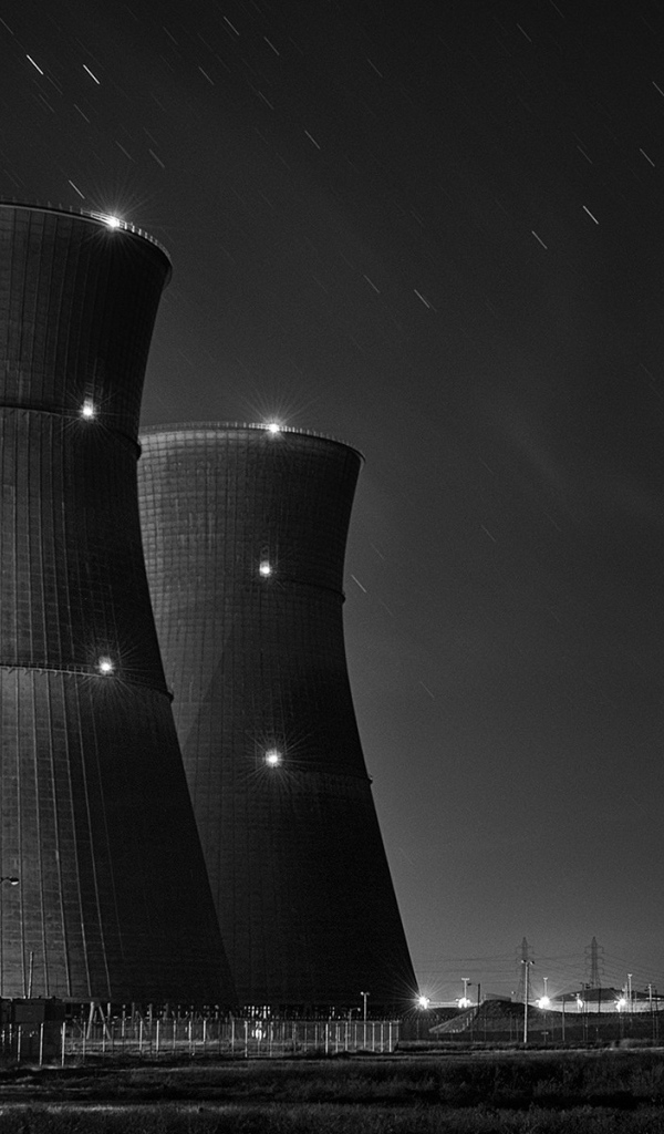 Огни атомной электростанции