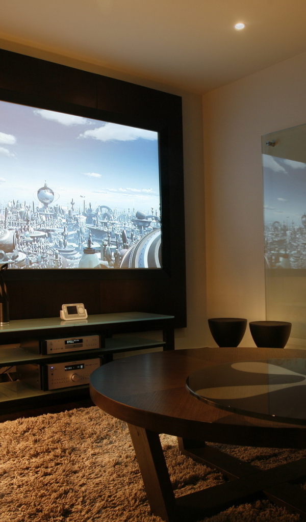 Интерьер комнаты с кинотеатром