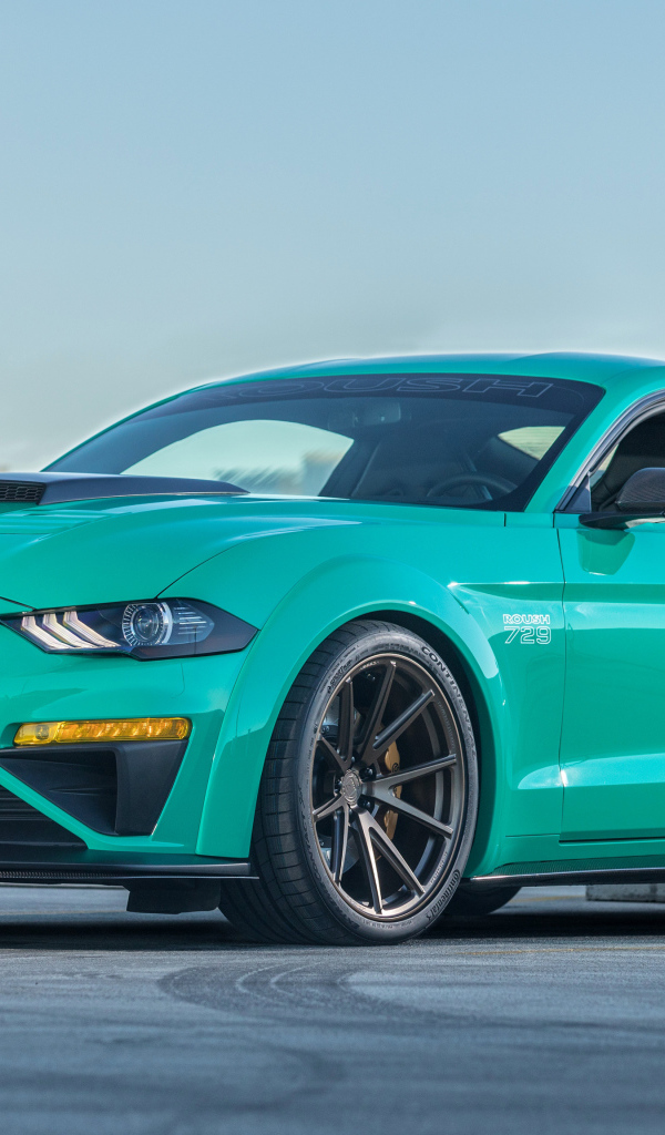 Быстрый автомобиль Roush Mustang 729, 2018