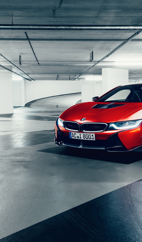 Красный BMW AC Schnitzer ACS8 Sport, 2017 года на подземной парковке 