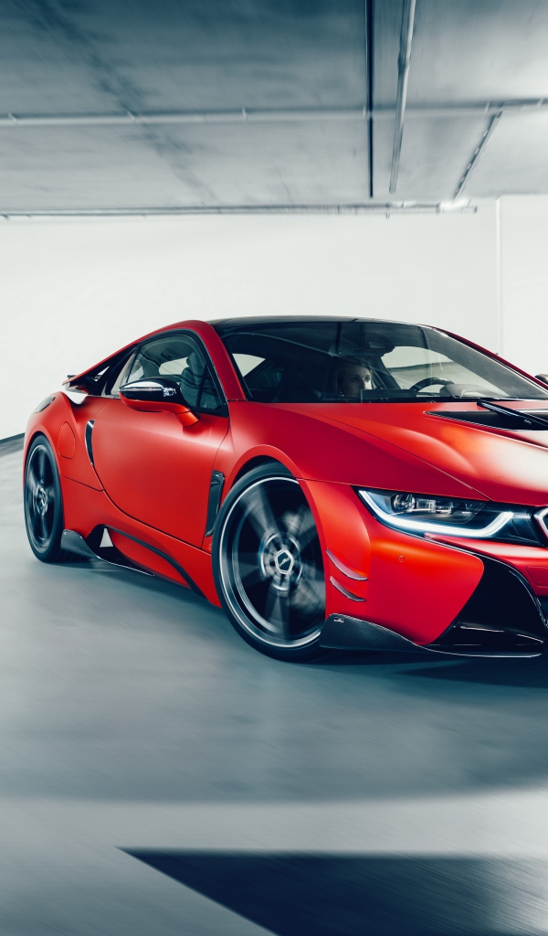Красный спортивный автомобиль BMW i8 AC Schnitzer ACS8