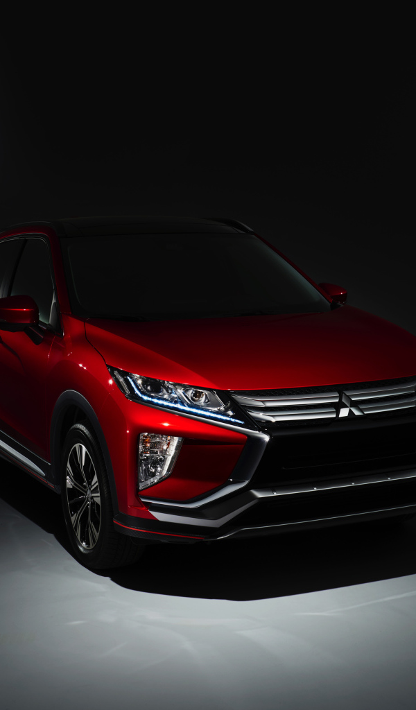 Красный автомобиль  Mitsubishi Eclipse Cross, 2018 